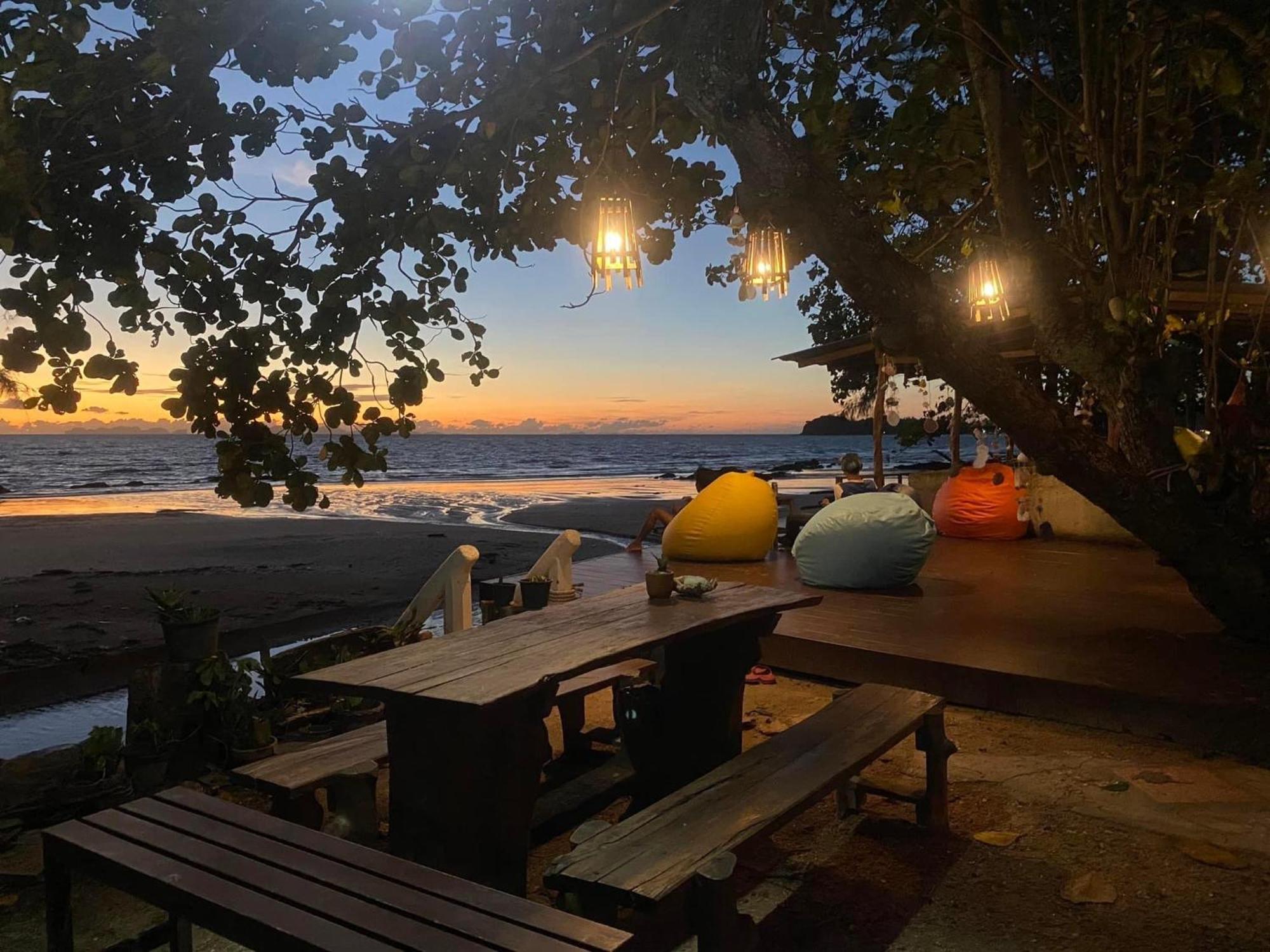 Coconut Lanta Resort @Klong Dow Beach Krabi Zewnętrze zdjęcie